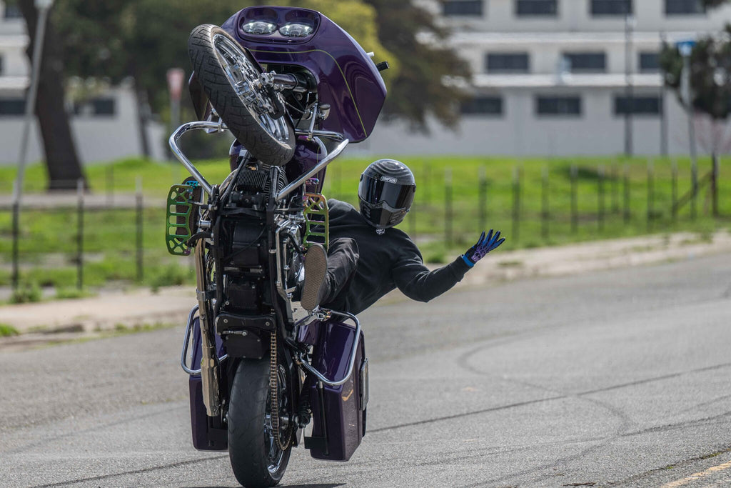 OUTLAW BANDIT 3.0 UNKNOWN INDUSTRIES HELMET