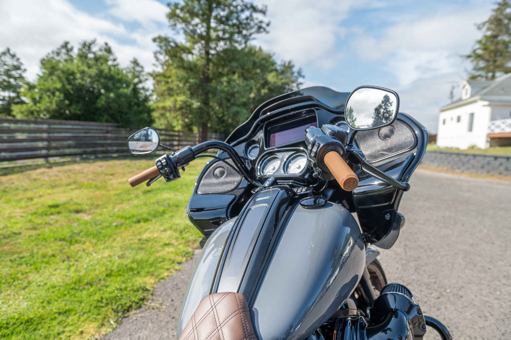 Gum Rubber Grips